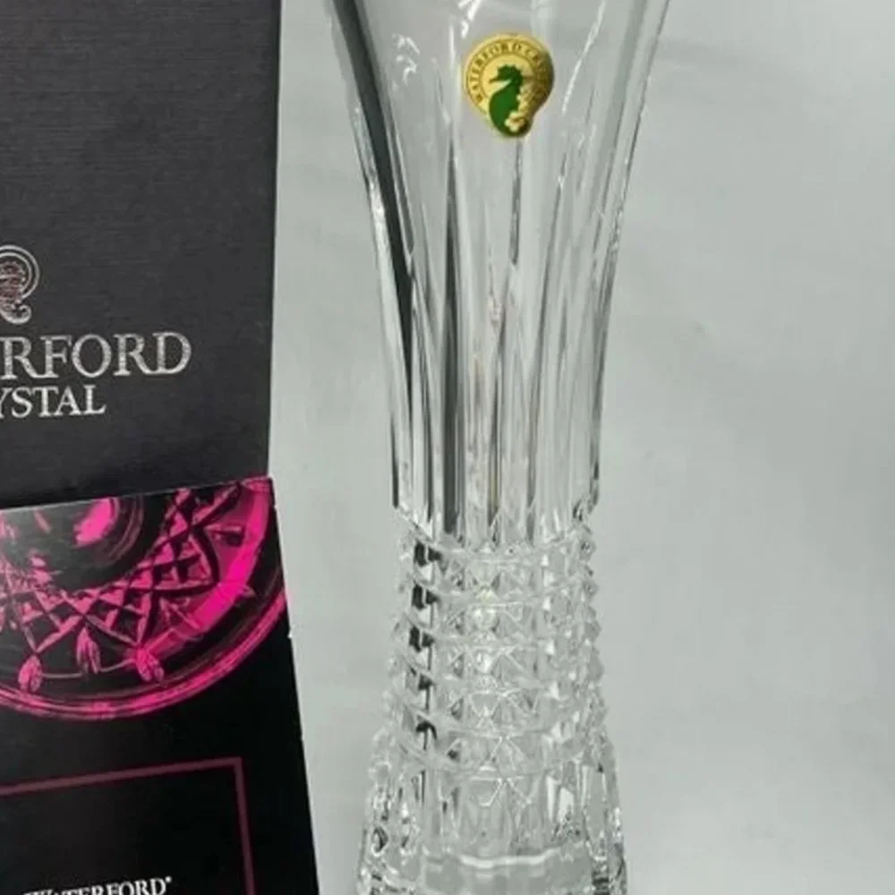 NWT Waterford Crystal Lismore Diamond Bud Vase